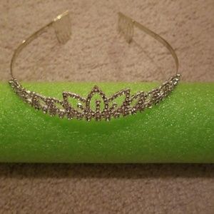 🎊🎉Host Pick🎉🎊 Tiara